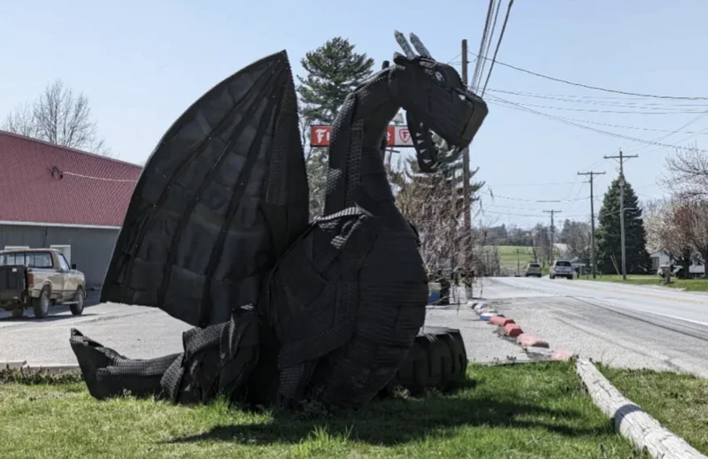 Art from Waste: Exploring Creative Sculptures Made of Recycled Materials